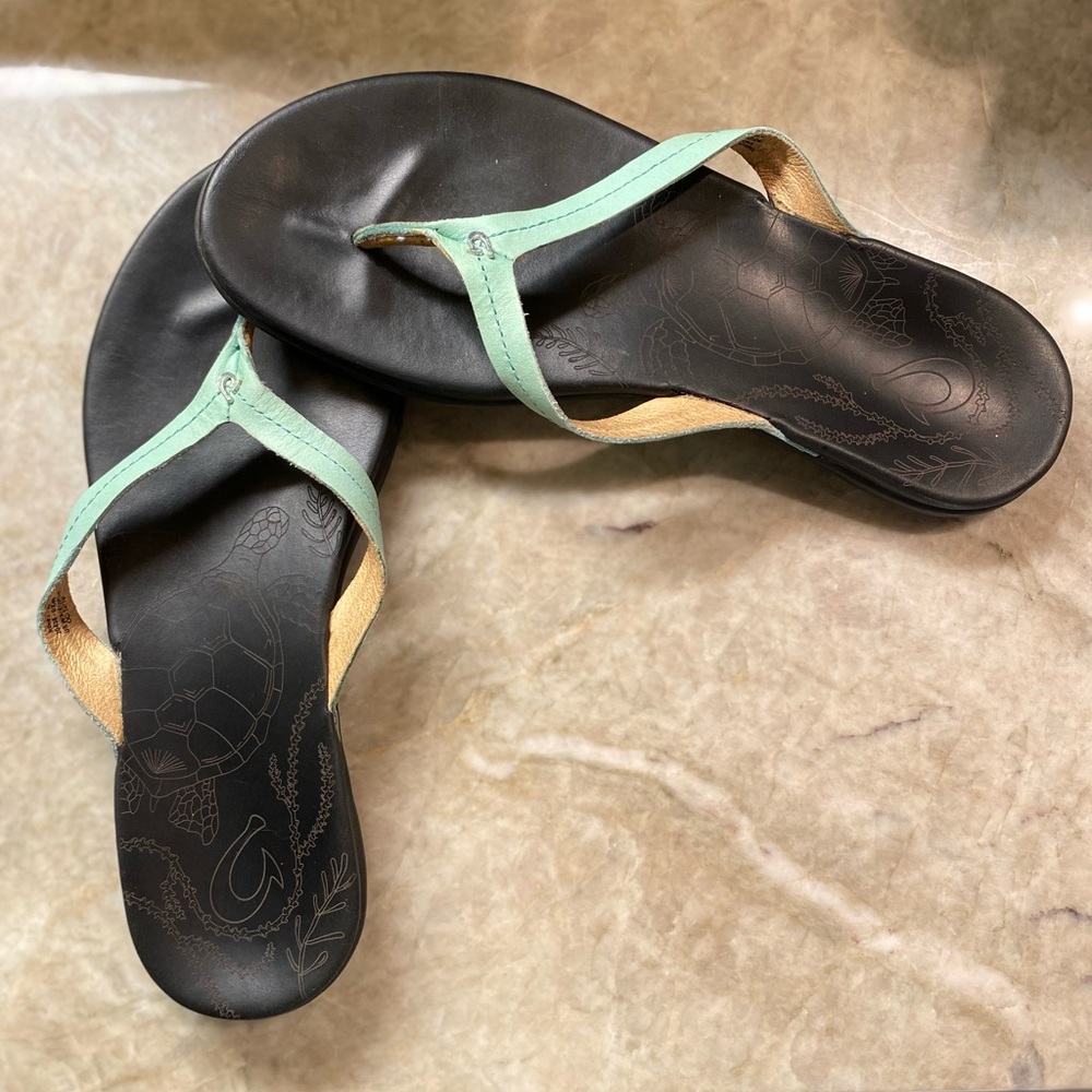 Olukai Honu mint green straps 7